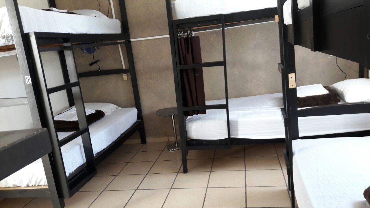 Hostal Yapa Леон Экстерьер фото